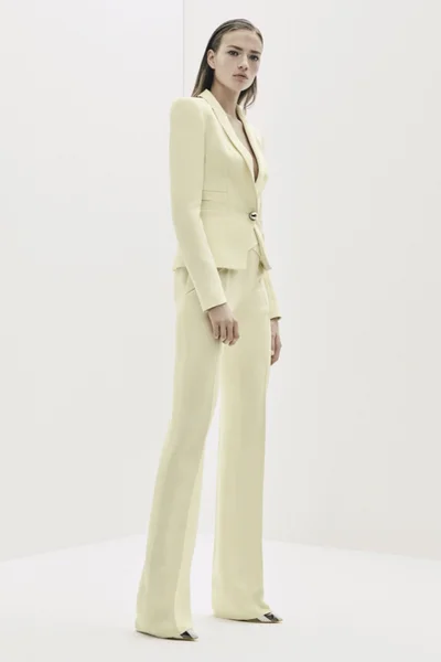 Look 15